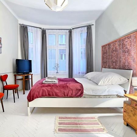 Luxury Retro Apartment, City Center, Wifi Kraków Zewnętrze zdjęcie