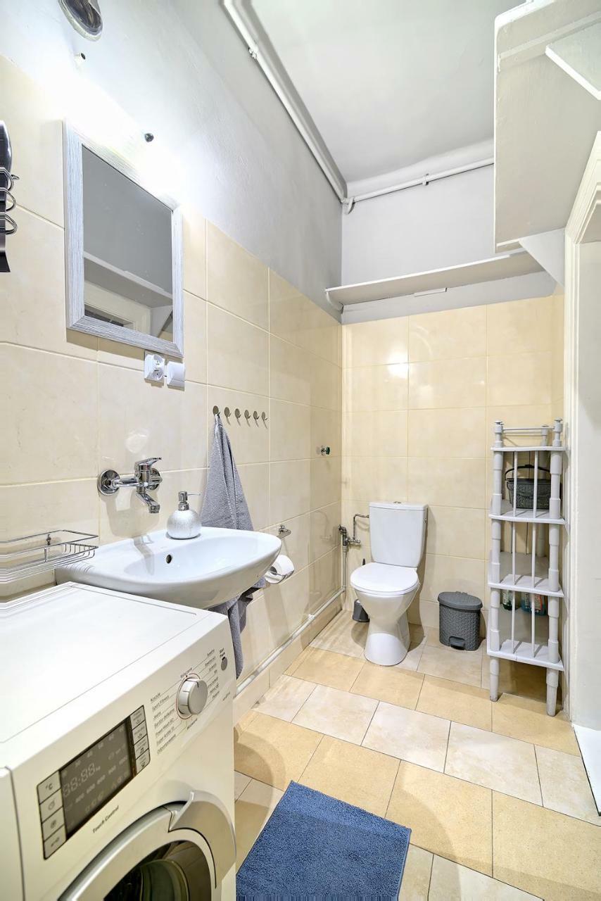 Luxury Retro Apartment, City Center, Wifi Kraków Zewnętrze zdjęcie