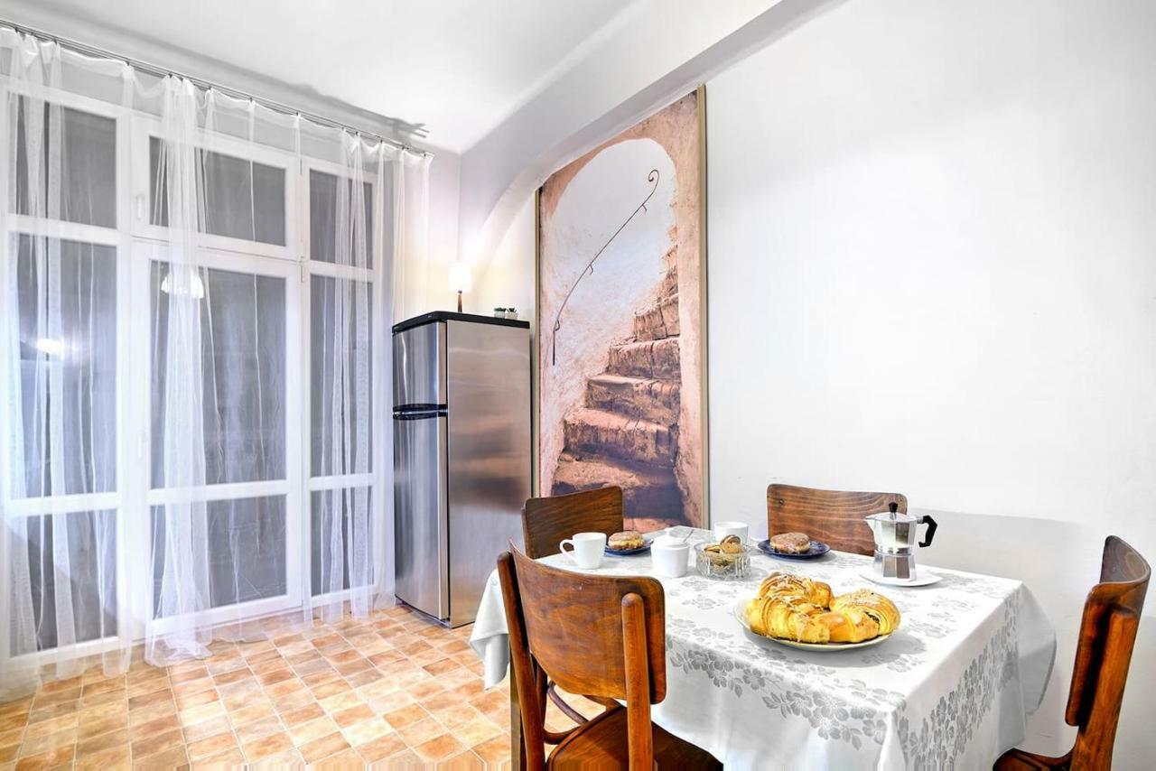 Luxury Retro Apartment, City Center, Wifi Kraków Zewnętrze zdjęcie
